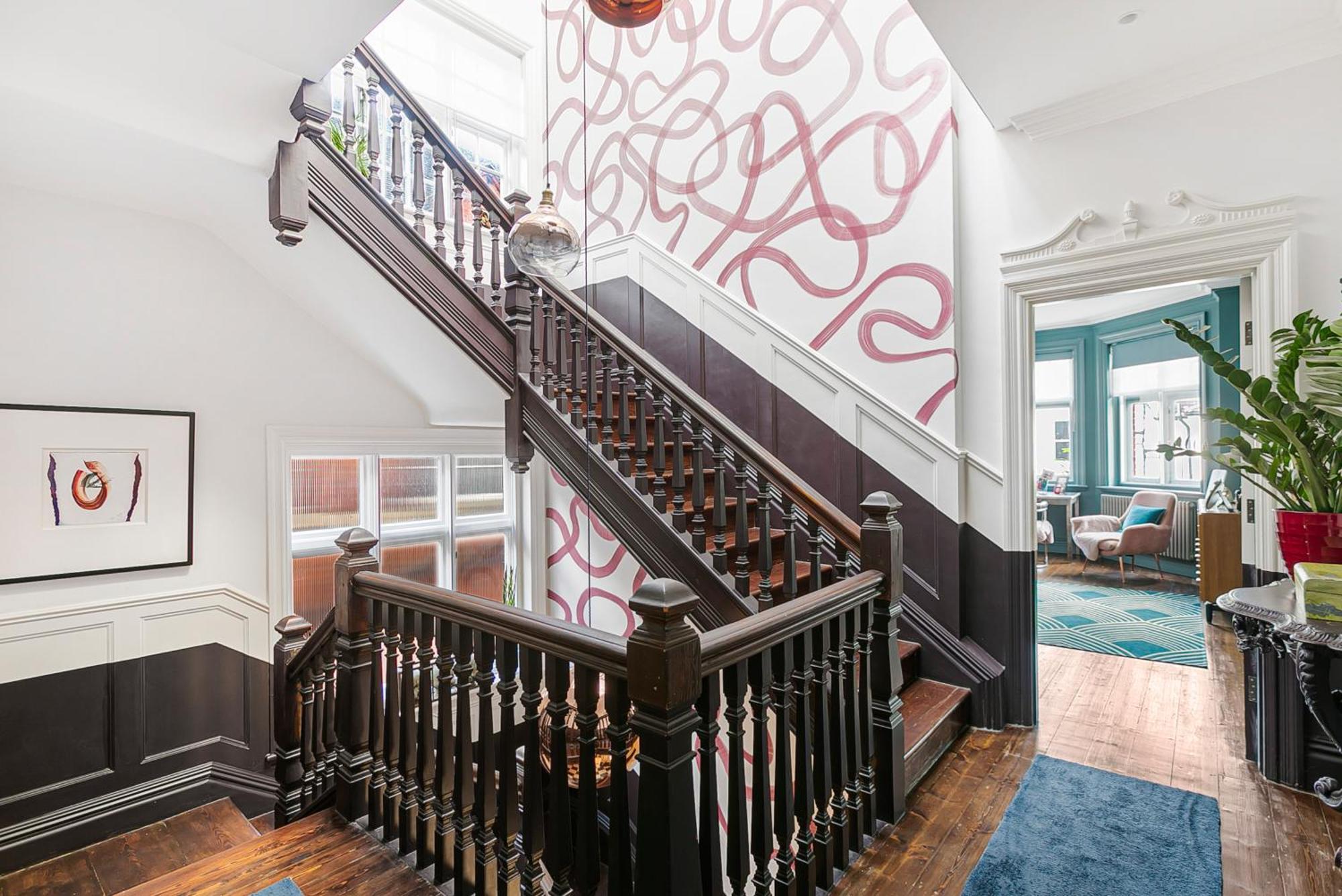 Apartment The Vicarage By Hostara Homes, A Luxury 4 Bedroom Designer In Highgate, Perfect For Families And Groups *