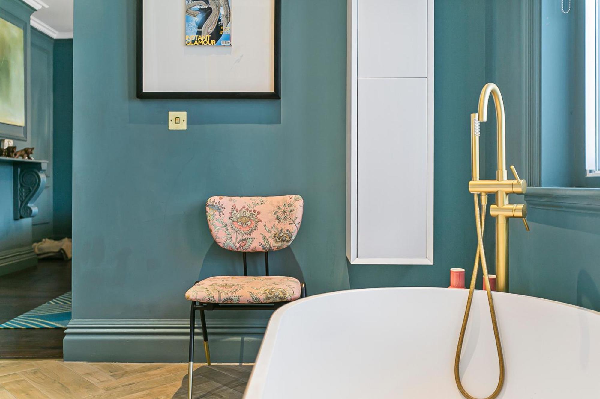Apartment The Vicarage By Hostara Homes, A Luxury 4 Bedroom Designer In Highgate, Perfect For Families And Groups London