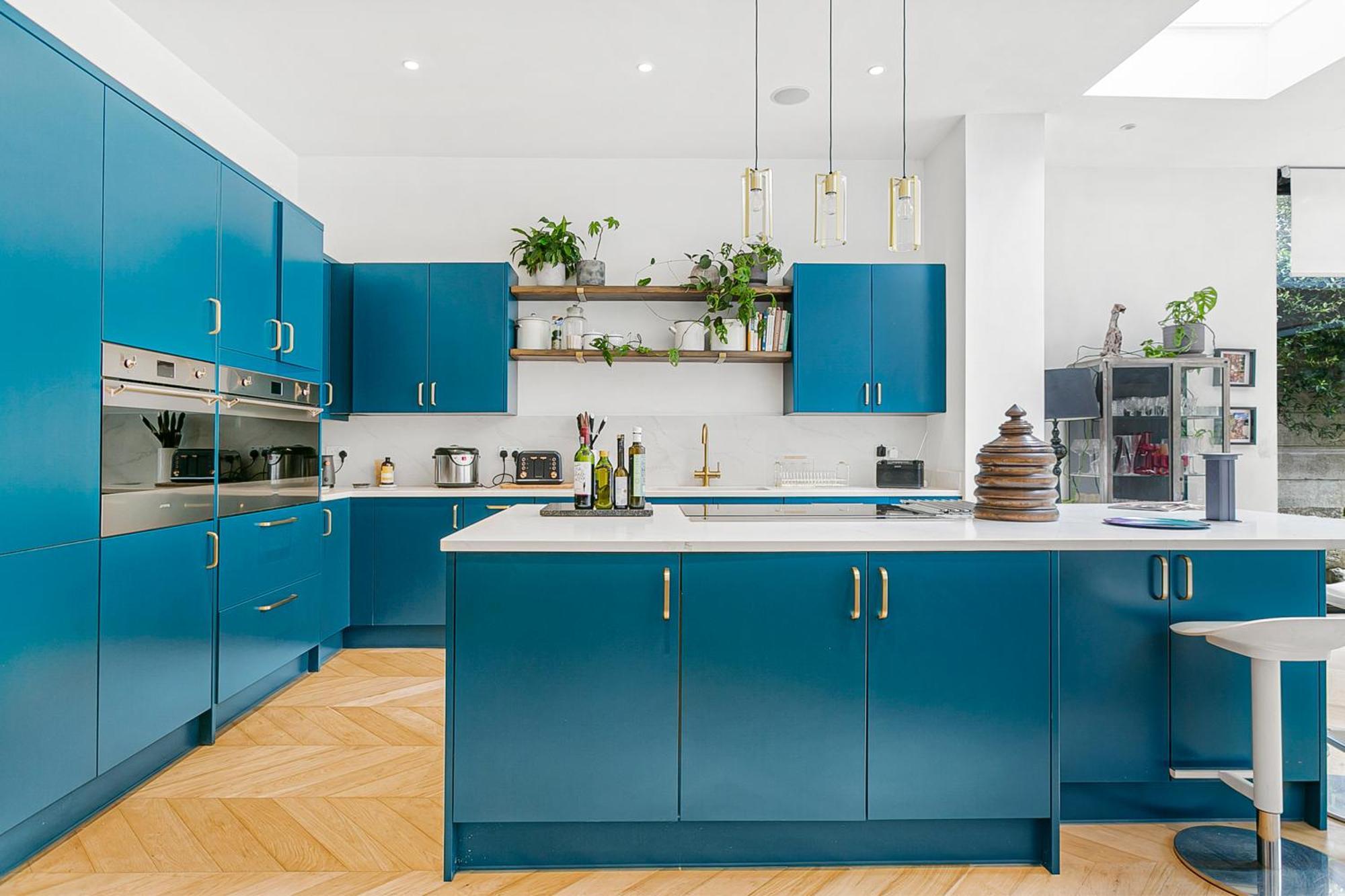The Vicarage By Hostara Homes, A Luxury 4 Bedroom Designer In Highgate, Perfect For Families And Groups Apartment London
