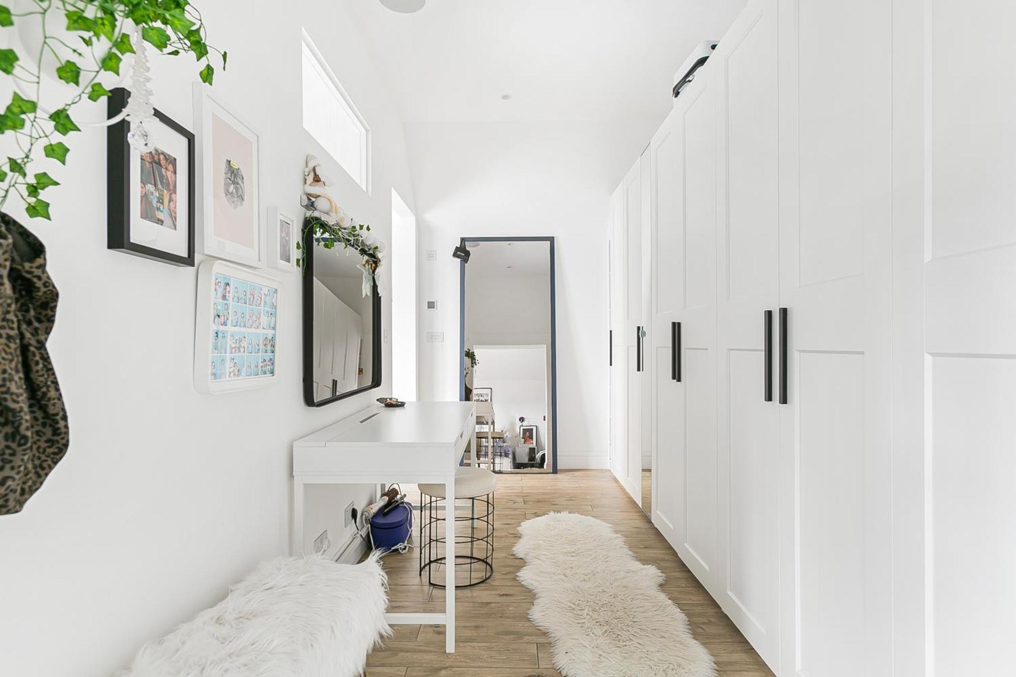 The Vicarage By Hostara Homes, A Luxury 4 Bedroom Designer In Highgate, Perfect For Families And Groups Londra